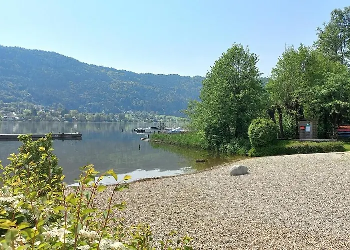 Karl Haus Kmb Seeappartement Am Ossiacher See Mit Direktem Seezugang, Hallenbad