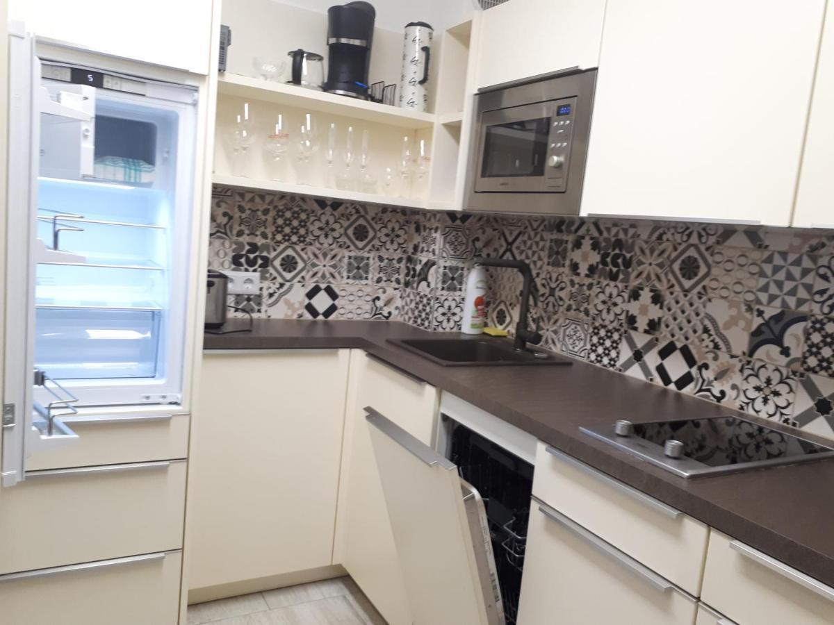 Apartment Karl Haus Kmb Seeappartement Am Ossiacher Mit Direktem Seezugang, Hallenbad