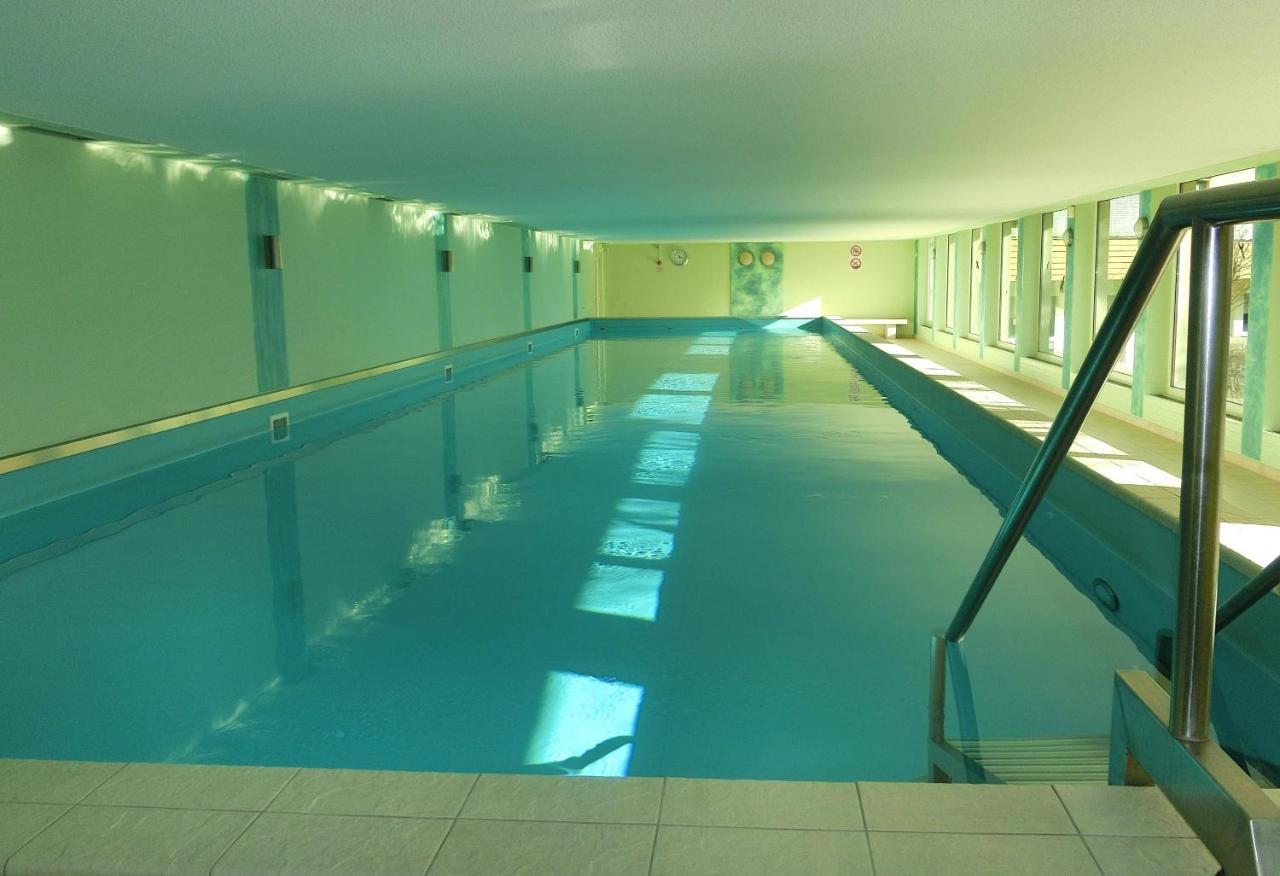 Karl Haus Kmb Seeappartement Am Ossiacher Mit Direktem Seezugang, Hallenbad Apartment